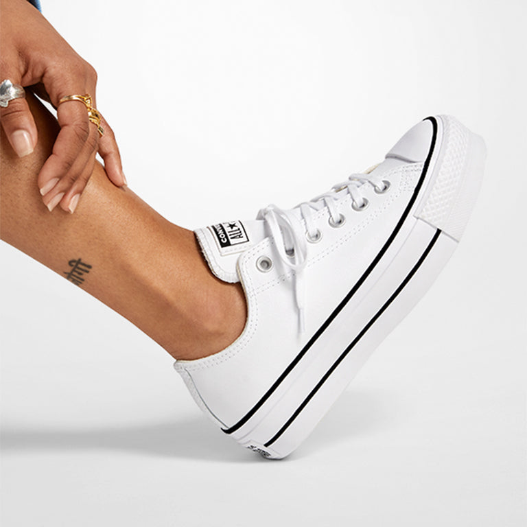Converse Chuck Taylor All Star Lift Leather Low
