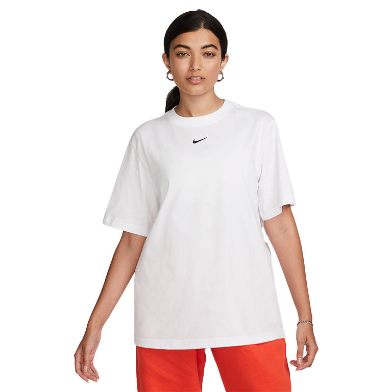 Nike Sportswear Essential T-Shirt