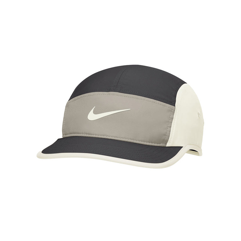 Nike Dri-Fit Fly Unstructured Swoosh Cap