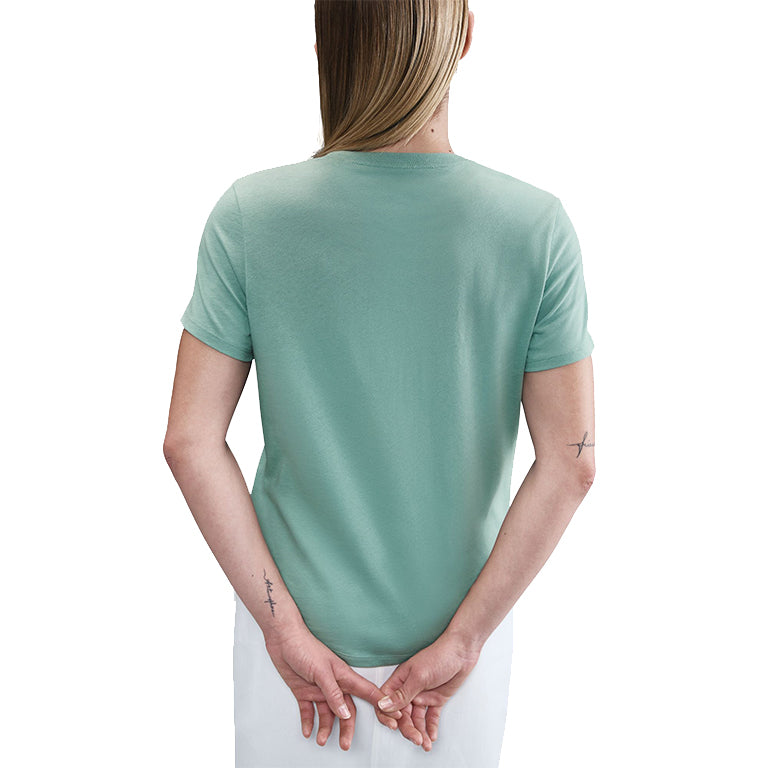 Nike Sportswear Club Essentials T-Shirt