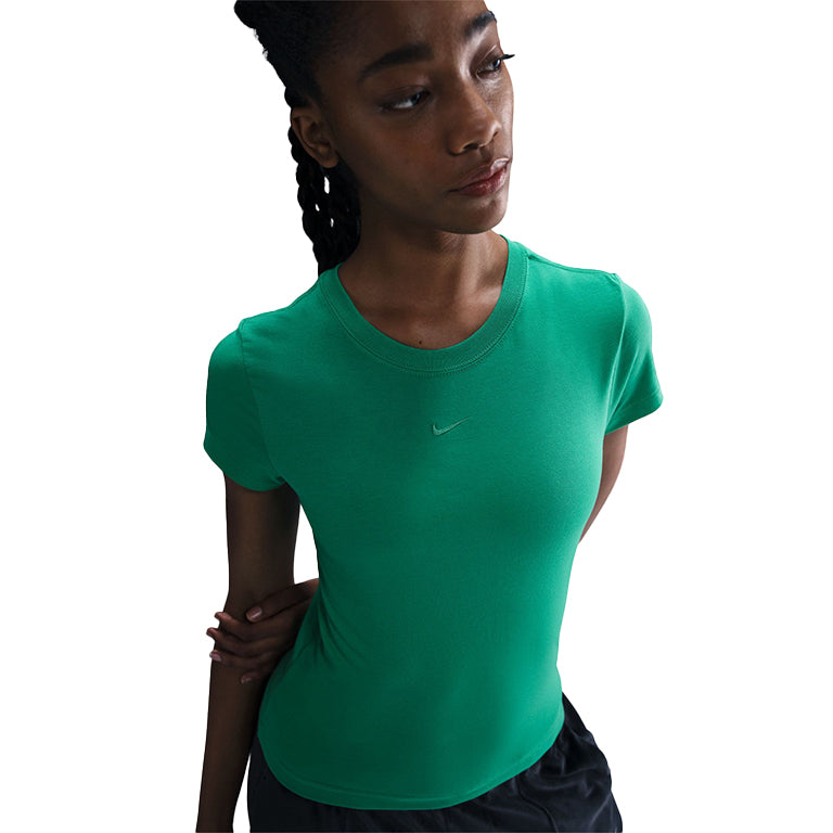 Nike Sportswear Chill Knit T-Shirt