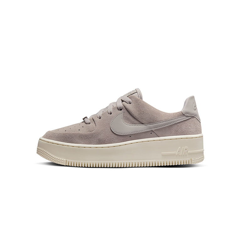 Nike Air Force 1 Sage Low