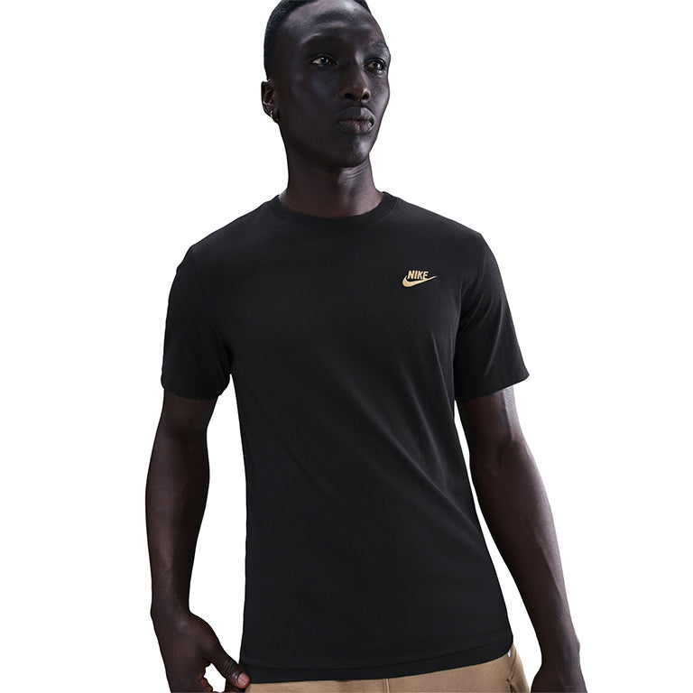 Nike Sportswear Club T-Shirt