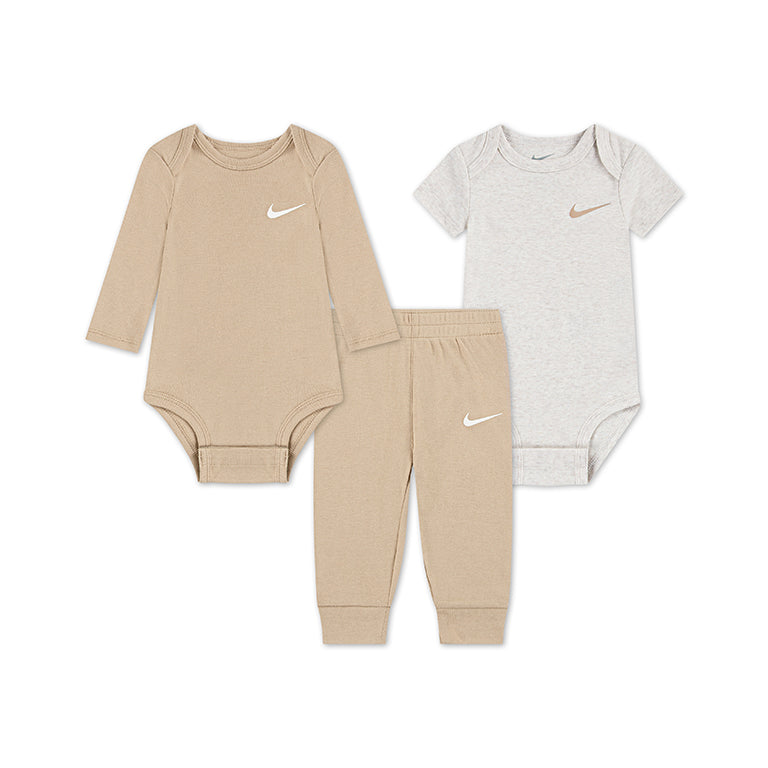 Nike Infant Essential 3 Piece Pant Set