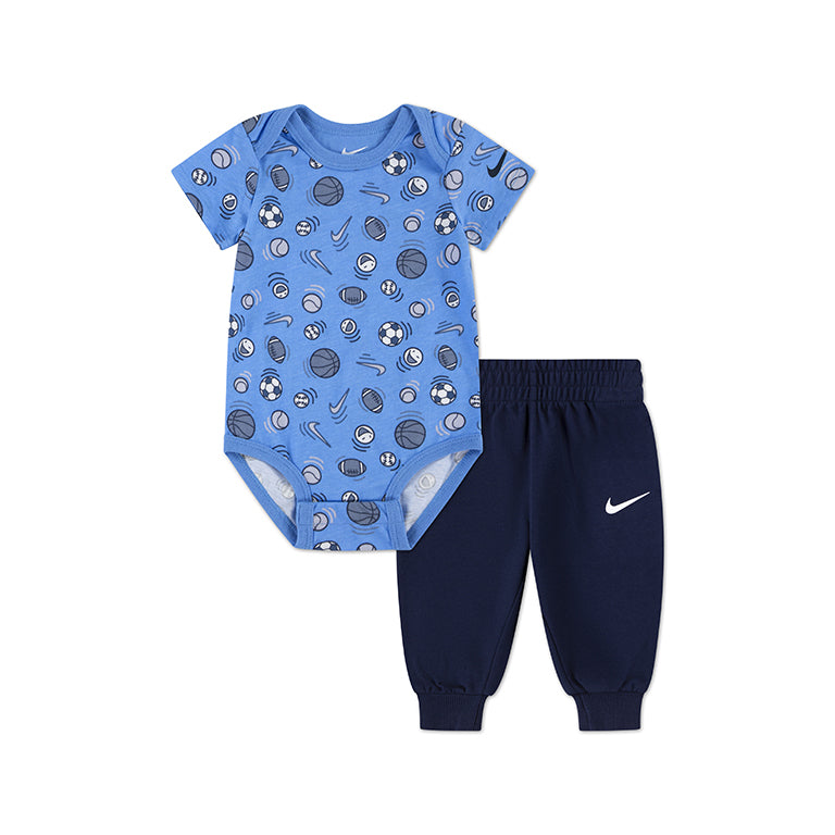 Nike Infant Sportswear Sportsball Bodysuit Set