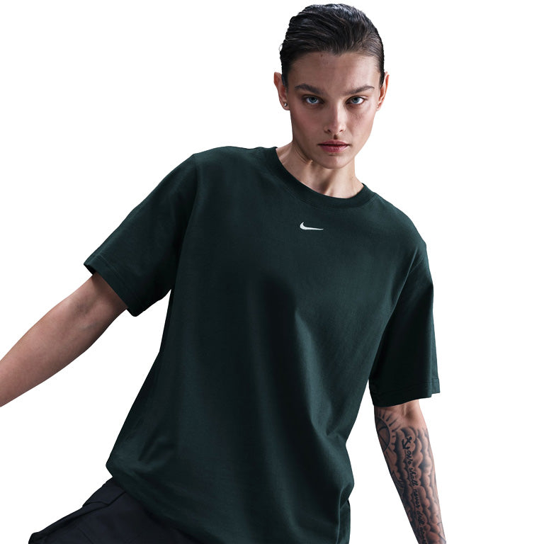 Nike Sportswear Essential T-Shirt