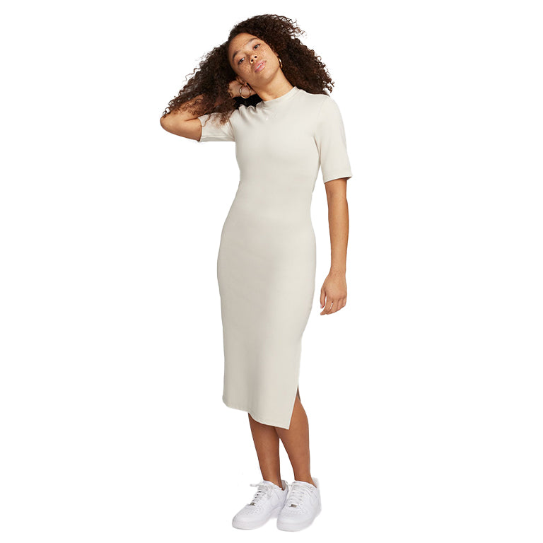 Nike Sportswear Essential Midi Dress