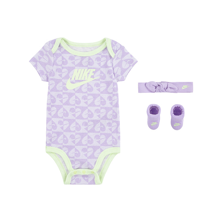 Nike Infant 3 Piece Box Set