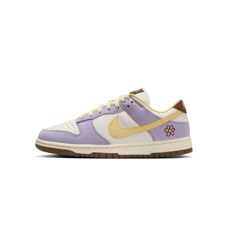 Nike Dunk Low Premium