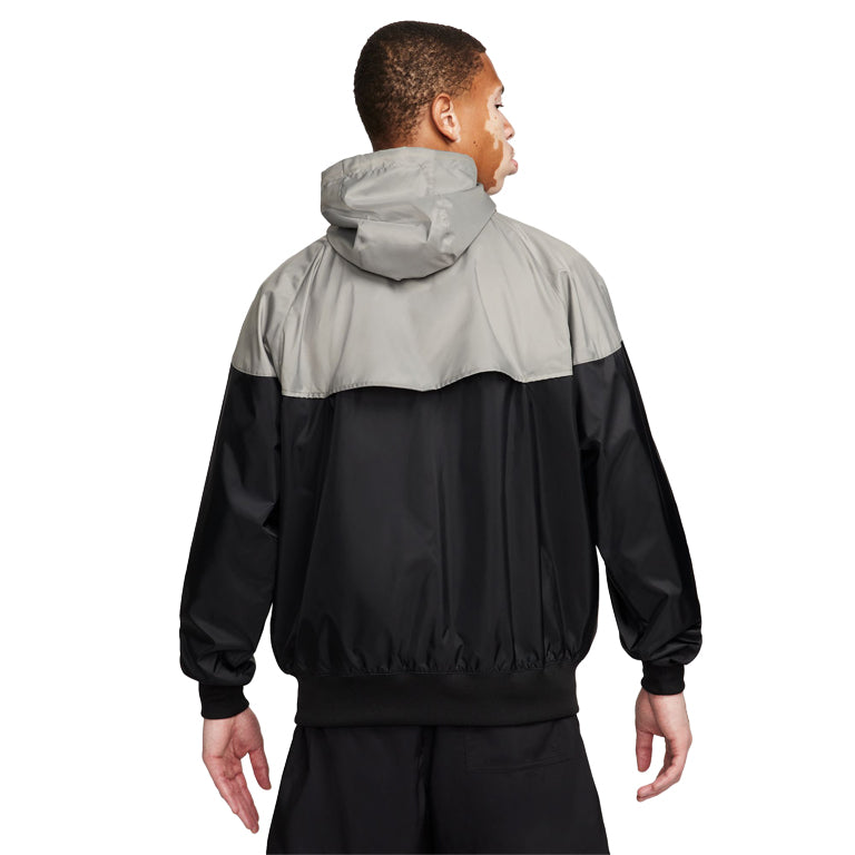 Nike Sportswear Hooded Windrunner Jacket