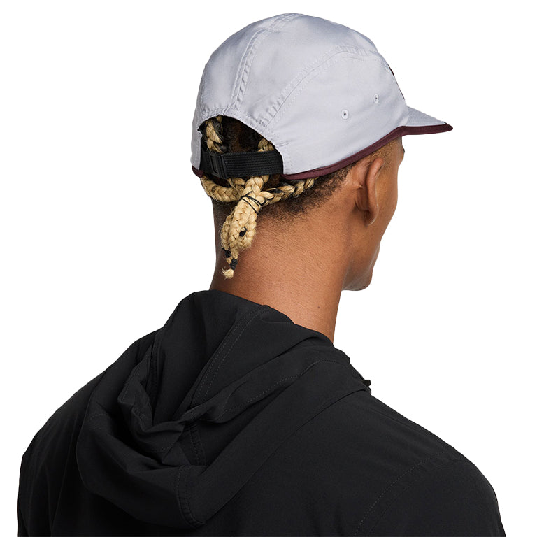 Nike Dri-FIT Fly Unstructured Swoosh Cap