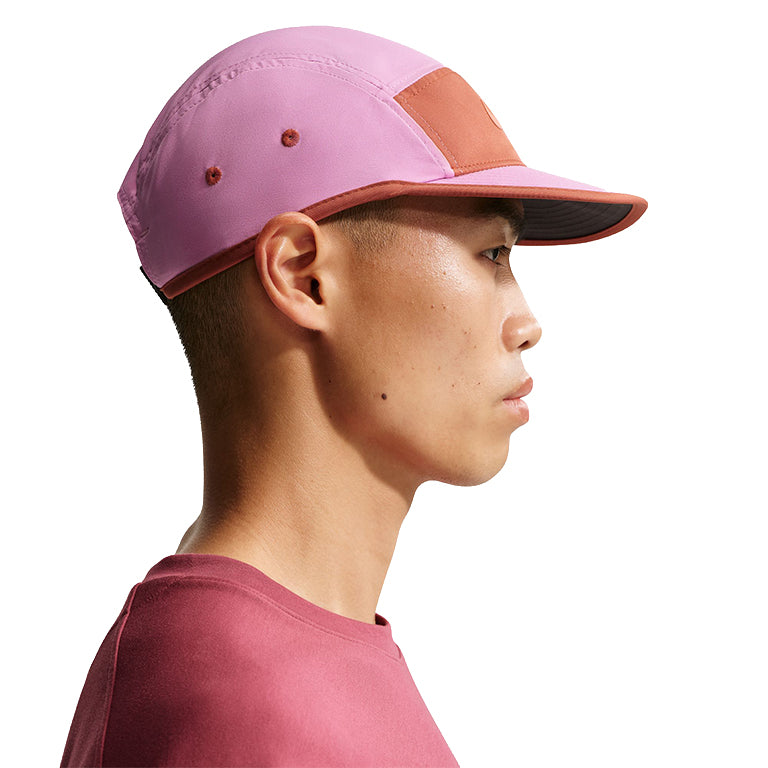 Nike Dri-Fit Fly Unstructured Swoosh Cap