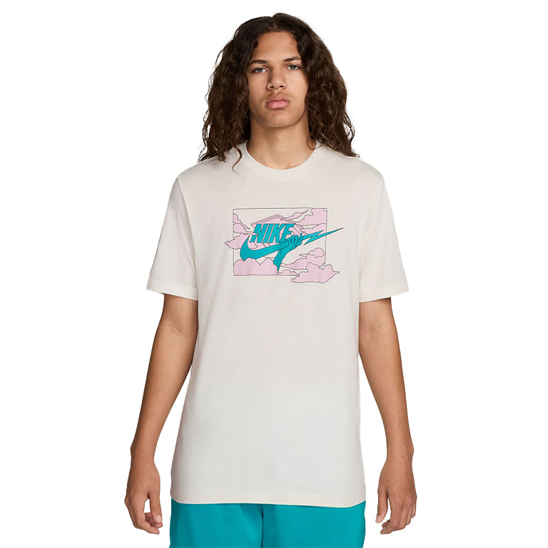 Nike Sportswear Club T-Shirt