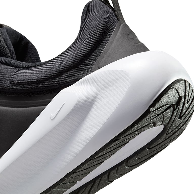 Nike In Season TR 14