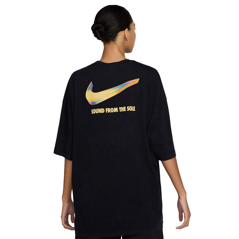 Nike Sportswear Oversized Short-Sleeve T-Shirt