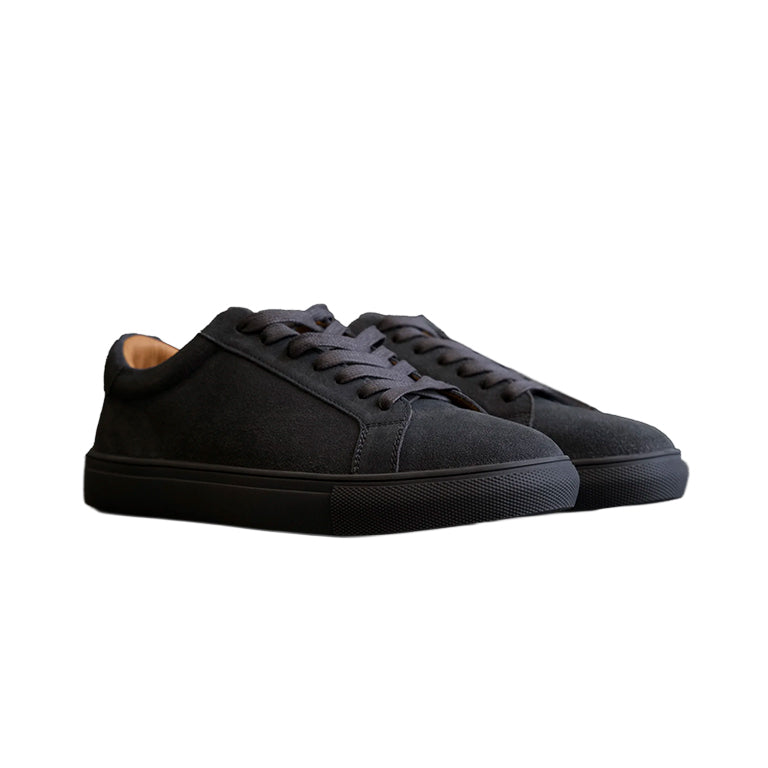 Fade Essential Suede Sneaker