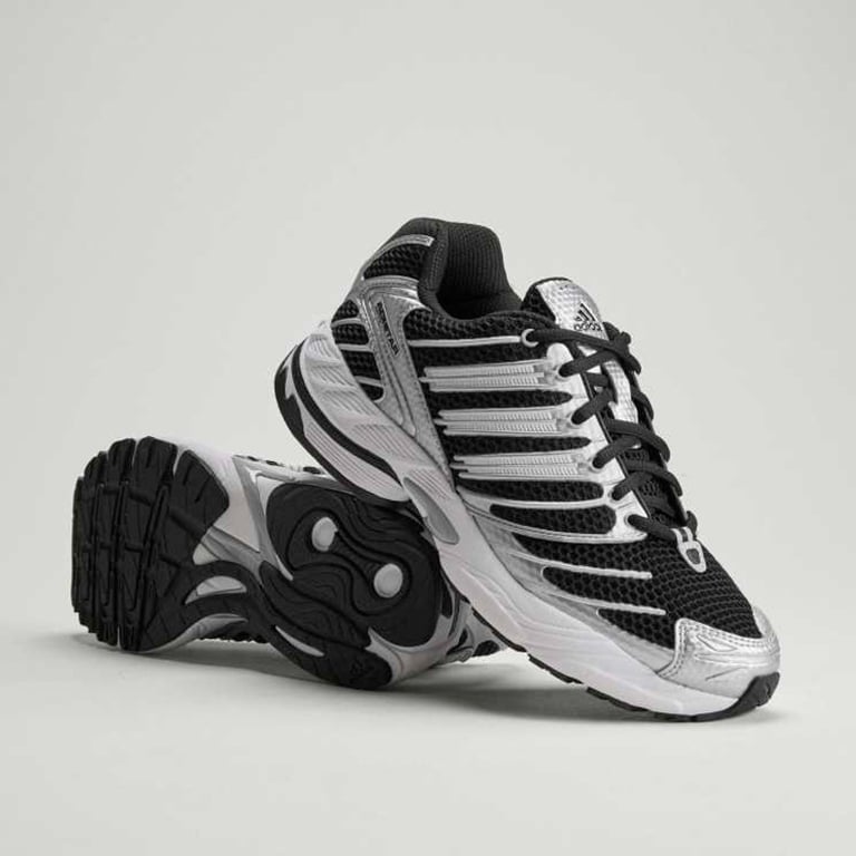adidas Adistar Control 3