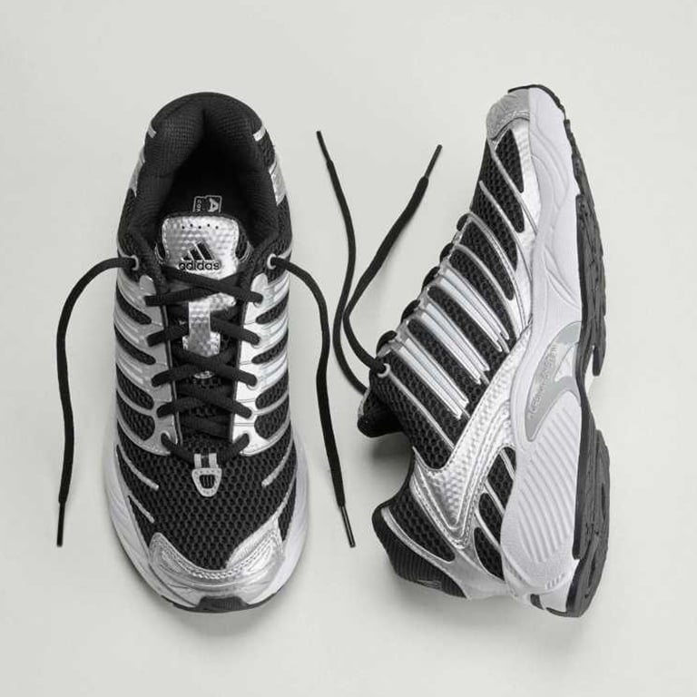 adidas Adistar Control 3