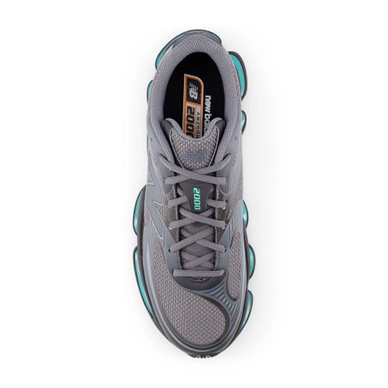New Balance Abzorb 2000