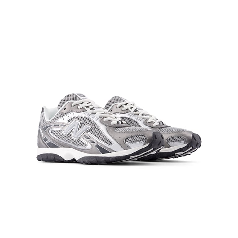New Balance 204L