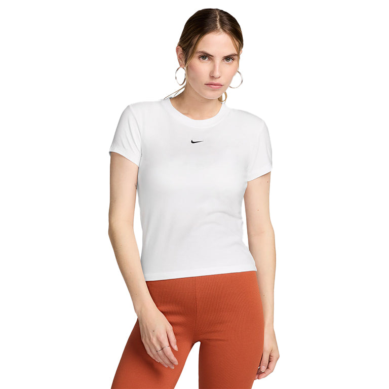 Nike Sportswear Chill Knit T-Shirt